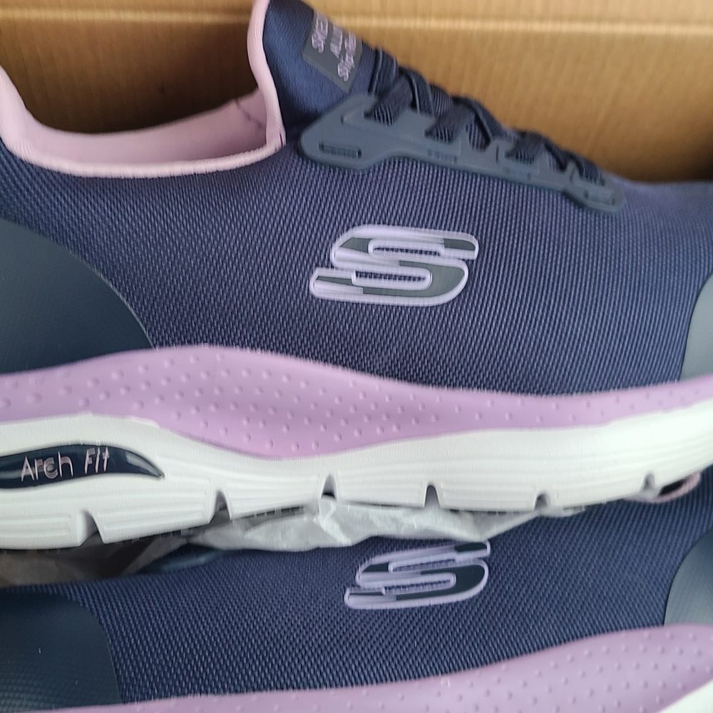 Sketchers Arch Fit Steel Toe Navy and Lavender Sneakers